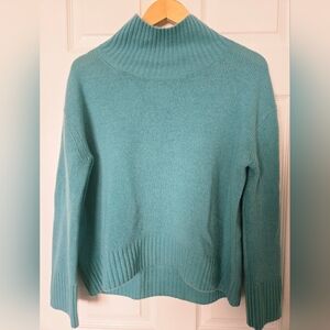 Banana Republic Aqua Green Relaxed Cashmere Turtleneck Sweater Size S